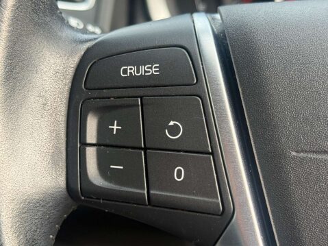 Volvo XC60 2.4 XC60 SE Nav D4 AWD 4WD 5dr 25