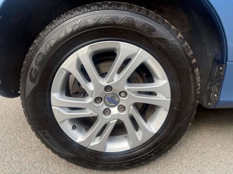 Volvo XC60 2.4 XC60 SE Nav D4 AWD 4WD 5dr 31