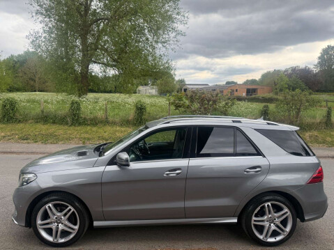 Mercedes-Benz GLE 2.1 GLE 250 D 4Matic AMG Line Auto 4WD 5dr 30
