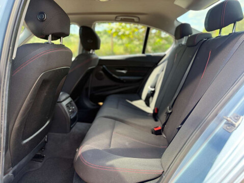 BMW 3 Series 2.0 320I Sport 4dr 10