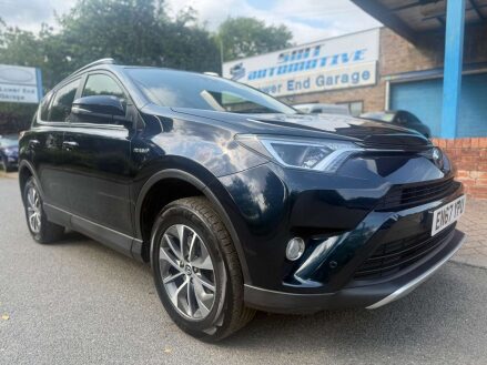 Toyota Rav4 2.5 RAV4 Icon Tech TSS HEV 4x2 CVT 5dr