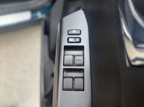 Toyota Rav4 2.5 RAV4 Icon Tech TSS HEV 4x2 CVT 5dr 31