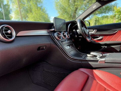 Mercedes-Benz C Class 2.1 C250 D AMG Line Premium+ Auto 5dr 9