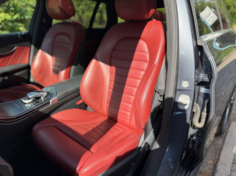 Mercedes-Benz C Class 2.1 C250 D AMG Line Premium+ Auto 5dr 10