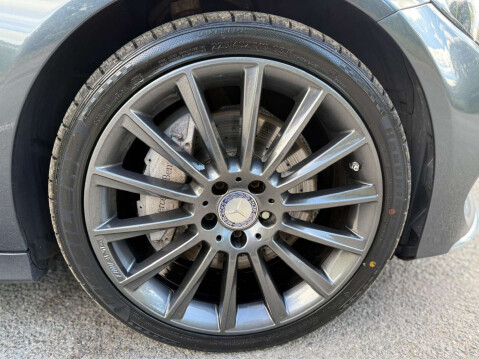Mercedes-Benz C Class 2.1 C250 D AMG Line Premium+ Auto 5dr 38