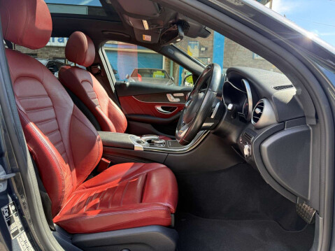 Mercedes-Benz C Class 2.1 C250 D AMG Line Premium+ Auto 5dr 4