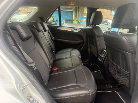 Mercedes-Benz M Class 2.1 ML250 Special Edition Bluetec Auto 4WD 5dr 9