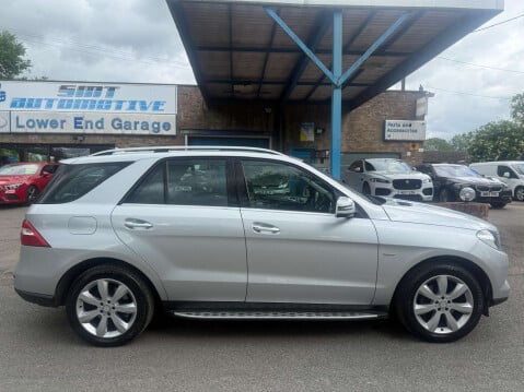 Mercedes-Benz M Class 2.1 ML250 Special Edition Bluetec Auto 4WD 5dr 34