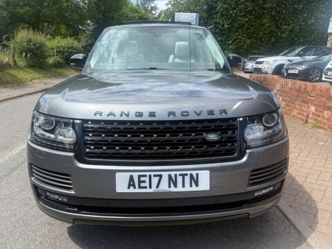 Land Rover Range Rover 4.4 Range Rover Vogue SDV8 Auto 4WD 5dr 2