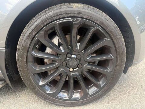 Land Rover Range Rover 4.4 Range Rover Vogue SDV8 Auto 4WD 5dr 34