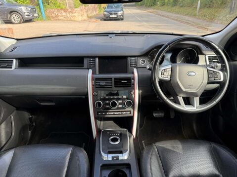 Land Rover Discovery Sport 2.0 Discovery Sport Black HSE TD4 Auto 4WD 5dr 6