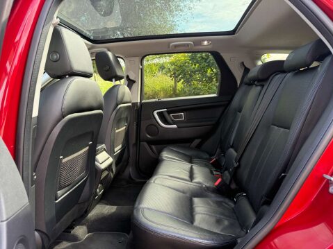 Land Rover Discovery Sport 2.0 Discovery Sport Black HSE TD4 Auto 4WD 5dr 10