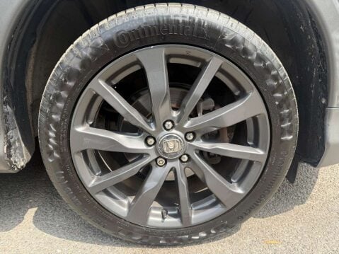 Honda CR-V 2.0 CR-V SE+ Navi i-VTec Auto 4WD 5dr 25