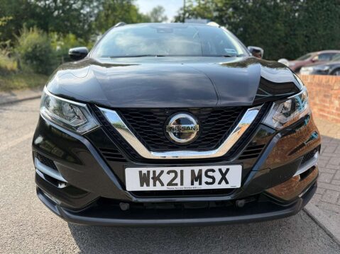 Nissan Qashqai 1.3 Qashqai N-Connecta DiG-T 5dr 2