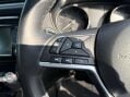 Nissan Qashqai 1.3 Qashqai N-Connecta DiG-T 5dr 23