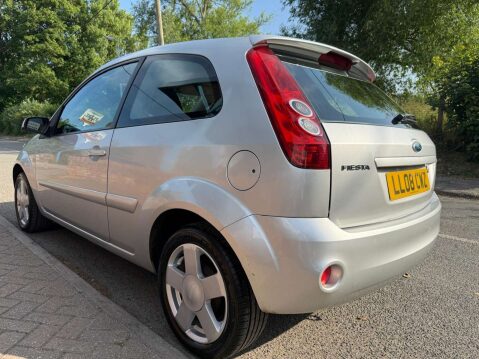 Ford Fiesta 1.2 Fiesta Zetec Climate 3dr 14