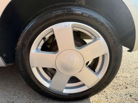 Ford Fiesta 1.2 Fiesta Zetec Climate 3dr 22