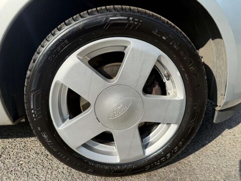 Ford Fiesta 1.2 Fiesta Zetec Climate 3dr 23