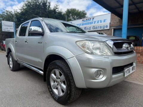Toyota Hilux 3.0 HI-Luxury Invincible D-4D 4x4 Double Cab Auto 4WD 5dr 1