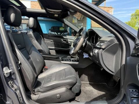 Mercedes-Benz E Class 5.5 AMG E63 Auto 4dr 5