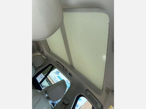 Volvo XC90 2.0 XC90 Momentum Pro D5 PowerPulse AWD Auto 4WD 5dr 17