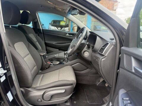 Hyundai TUCSON 1.6 Tucson SE Nav GDi 2WD 5dr 4