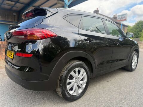 Hyundai TUCSON 1.6 Tucson SE Nav GDi 2WD 5dr 17