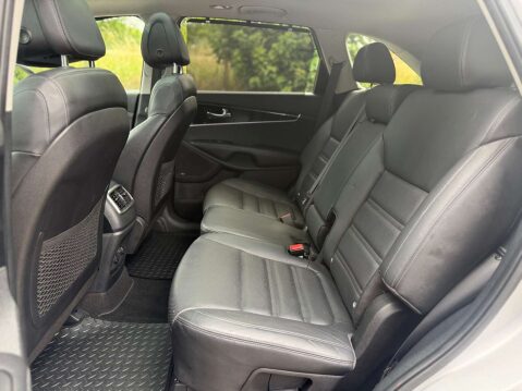 Kia Sorento 2.2 Sorento KX-4 CRDi ISG 4x4 Auto 4WD 5dr 13