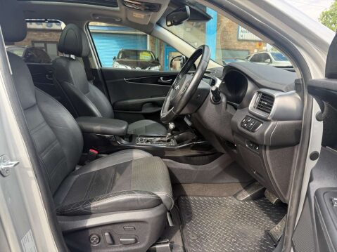 Kia Sorento 2.2 Sorento KX-4 CRDi ISG 4x4 Auto 4WD 5dr 4