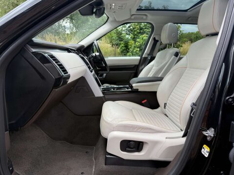 Land Rover Discovery 3.0 Discovery HSE TD6 Auto 4WD 5dr 11