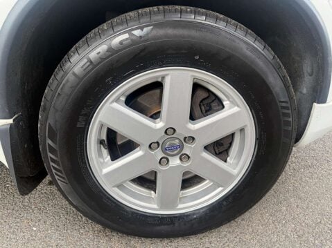 Volvo XC90 2.4 XC90 ES D5 AWD Auto 4WD 5dr 25