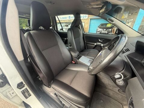 Volvo XC90 2.4 XC90 ES D5 AWD Auto 4WD 5dr 5