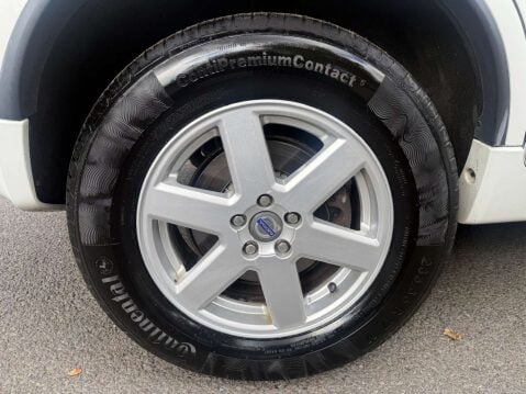 Volvo XC90 2.4 XC90 ES D5 AWD Auto 4WD 5dr 28