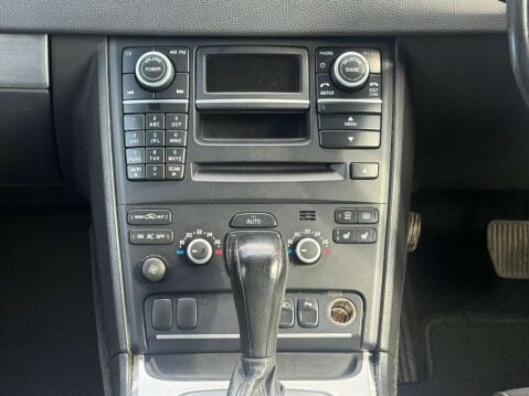 Volvo XC90 2.4 XC90 ES D5 AWD Auto 4WD 5dr 8