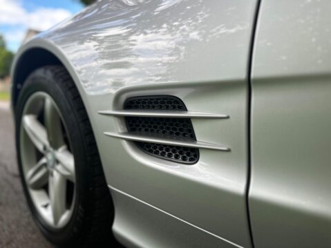 Mercedes-Benz SL Class 3.5 SL350 7G-Tronic 2dr 21