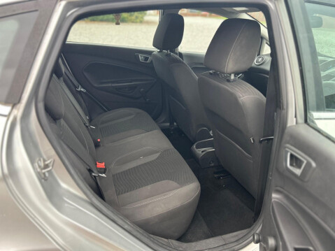 Ford Fiesta 1.5 TDCi Zetec Euro 5 5dr 14