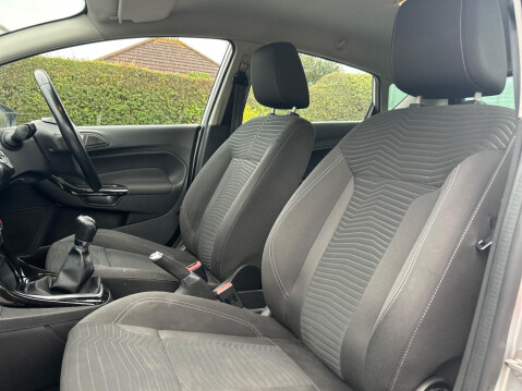 Ford Fiesta 1.5 TDCi Zetec Euro 5 5dr 16