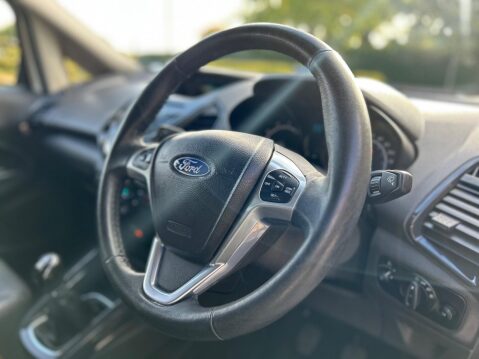 Ford Ecosport 1.0T EcoBoost Titanium 2WD Euro 5 (s/s) 5dr 15