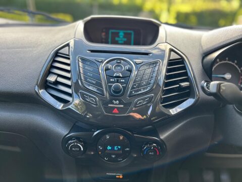 Ford Ecosport 1.0T EcoBoost Titanium 2WD Euro 5 (s/s) 5dr 27