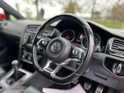 Volkswagen Golf 2.0 TDI BlueMotion Tech GTD Euro 6 (s/s) 5dr 27