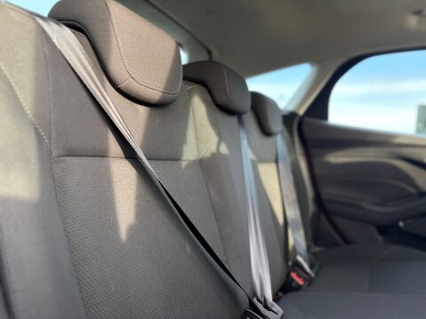 Ford Focus 1.6 Studio Euro 6 5dr 24