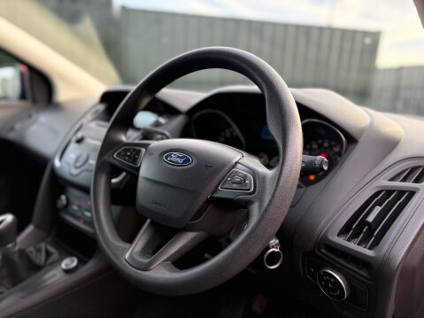 Ford Focus 1.6 Studio Euro 6 5dr 30