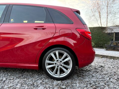 Mercedes-Benz B Class B200 CDI BLUEEFFICIENCY SPORT 12