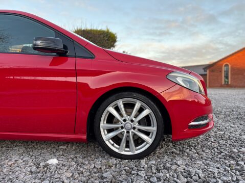 Mercedes-Benz B Class B200 CDI BLUEEFFICIENCY SPORT 14