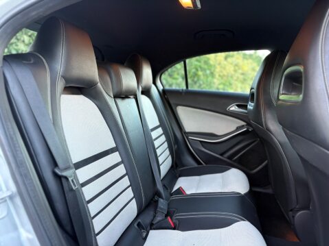 Mercedes-Benz A Class A180 CDI ECO SE 12