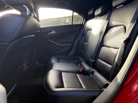 Mercedes-Benz A Class A 180 SPORT 14