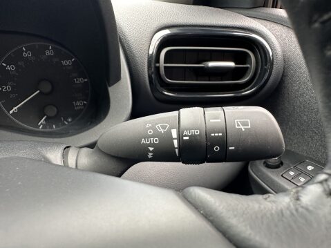 Toyota Yaris ICON FHEV 20