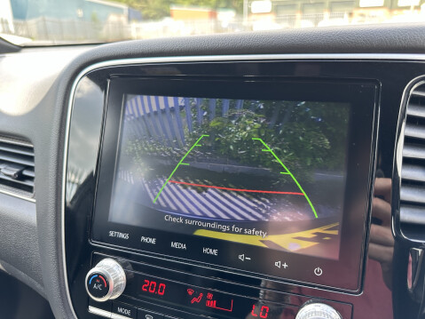 Mitsubishi Outlander PHEV DYNAMIC 41