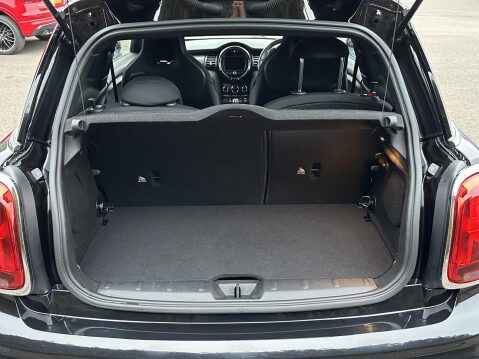 Mini Hatch COOPER SPORT 20