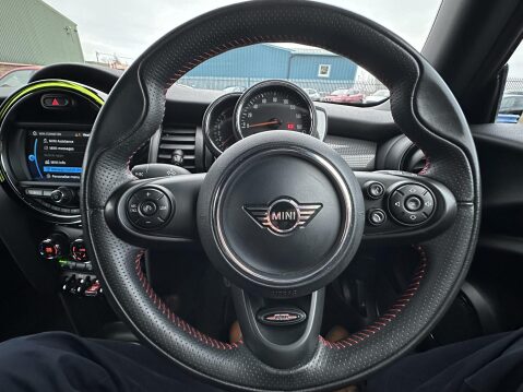 Mini Hatch COOPER SPORT 25